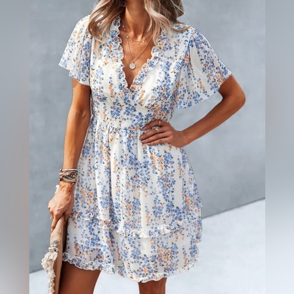 NWOT Floral Print Ruffle Dress - Picture 1 of 5